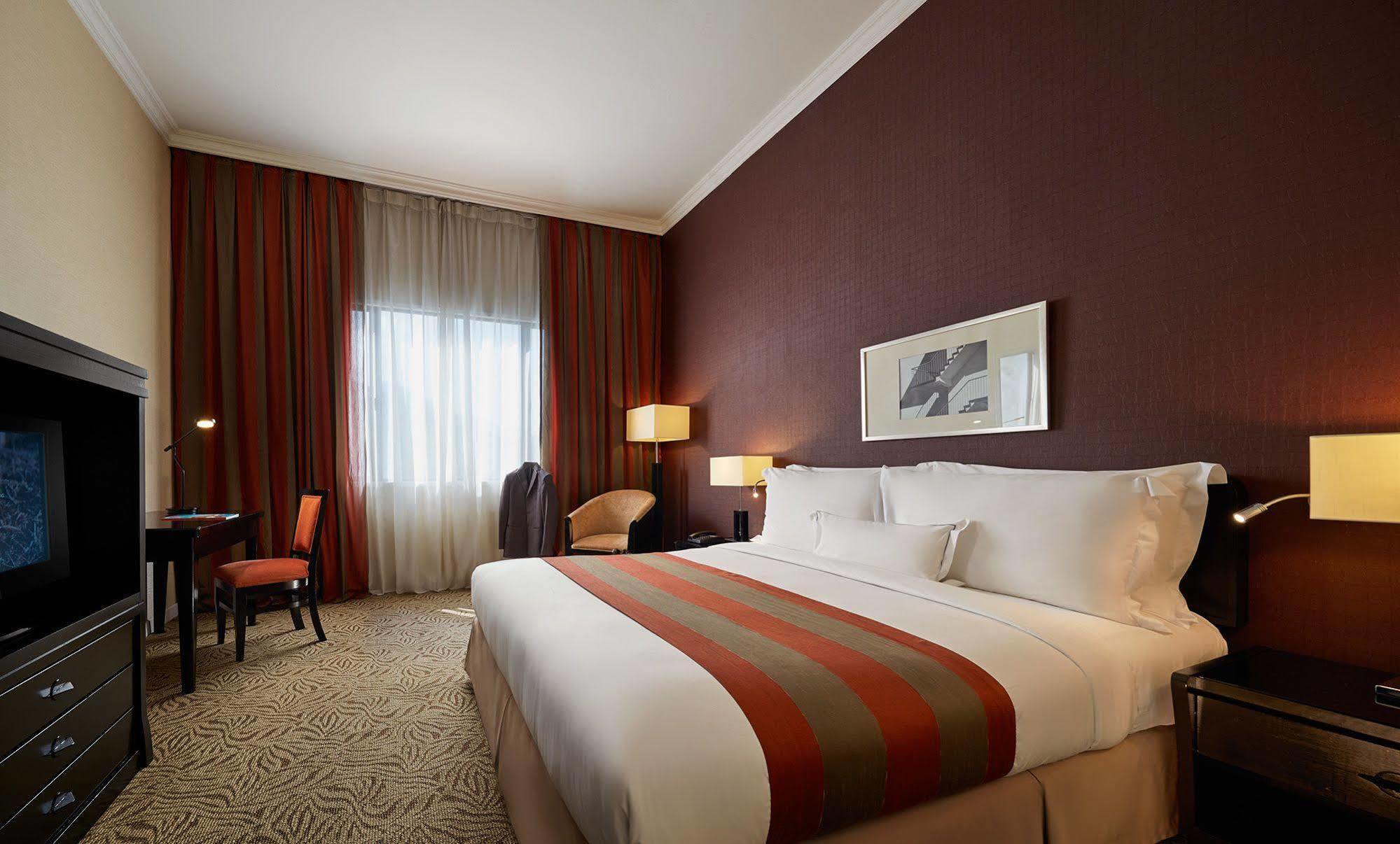 Ac Hotel By Marriott Kuala Lumpur Exterior photo