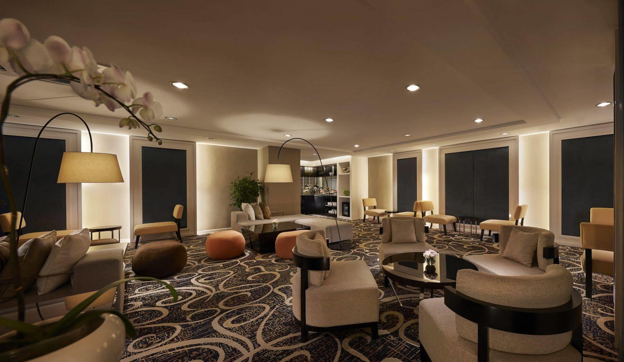 Ac Hotel By Marriott Kuala Lumpur Exterior photo